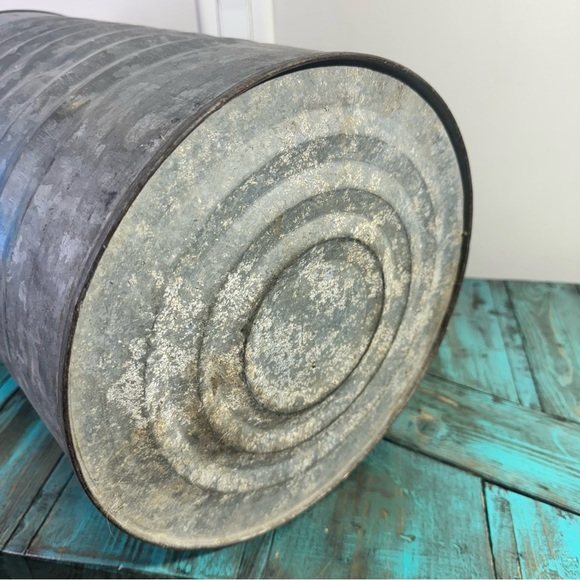 Vintage Igloo 3 Gallon Galvanized Steel Water Drink Cooler - Picture 11 of 13